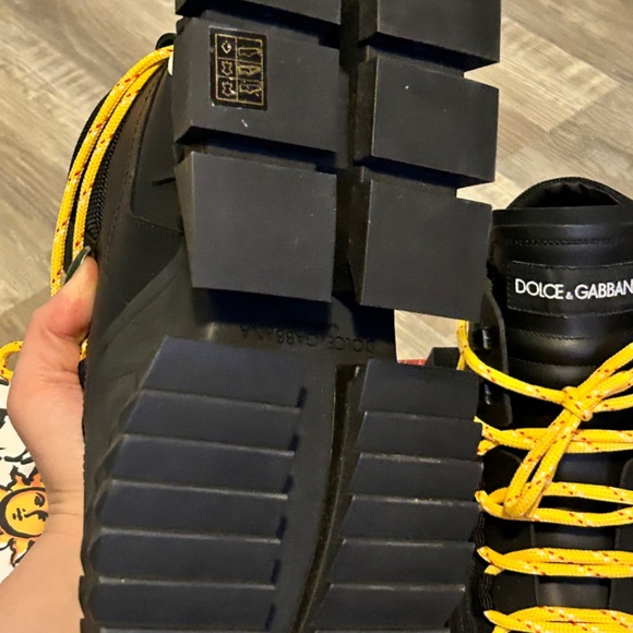 Dolce and Gabbana sneakers - Picture 12 of 16